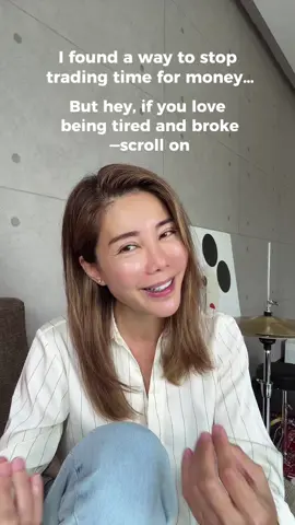I ran a restaurant for 10 years jOi Acted for over 20 (% Both left me drained-with no time, no energy After becoming a mum, I knew something had to change I started looking for a way to work online... Something flexible, simple-and not trading time for money Then I found a mentorship that taught me high ticket affiliate marketing No tech skills. No experience. Started with zero followers fi 3 months in—I'm earning four-figure days $ More importantly? I'm present for my kids &e No more burnout. No more long hours And now, l'm helping others do the same. Helping you escape the 9 to 5 rat race C Helping you build an online business without quitting your job yet-until you're ready to walk away on your own terms Because you can create freedom without risking it all upfront. Want to learn how I did it? Comment guide Let's grow together  or hit the link in my bio to get started! 