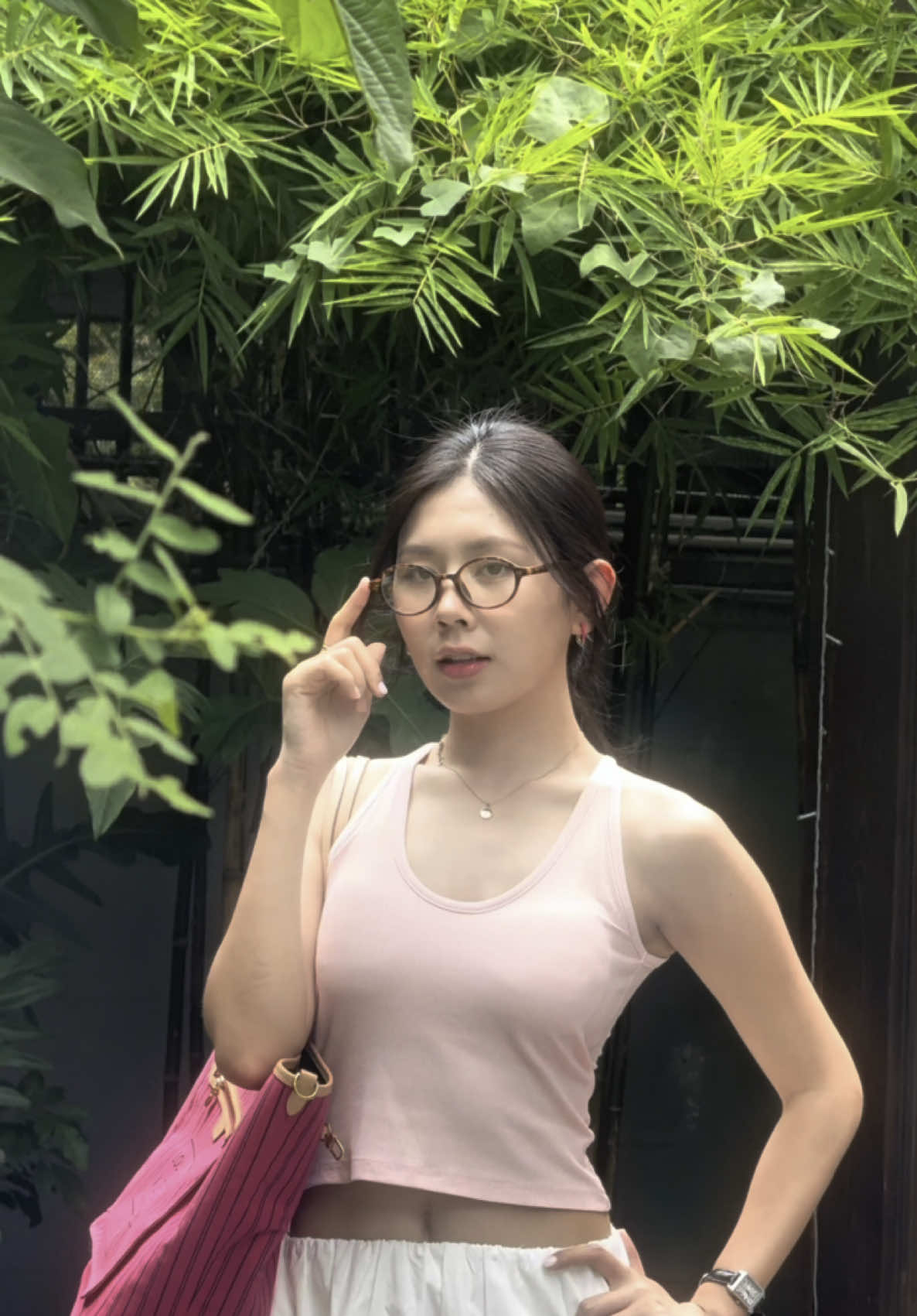 📸