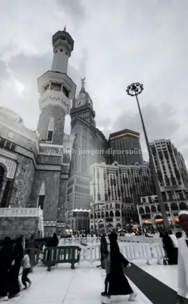 #CapCut  Ya Allah,  Semoga iman, semangat dan ikhtiar kami semua tidak pernah padam apapun perjalanannya.. 🫶 Yang sudah gajian, jangan lupa sisihkan sedikit di depan untuk tabungan umroh/hajj yaaaa Semoga dimudahkan, dilancarkan, dan disegerakan ke Baitullah Aamiin ya Allah