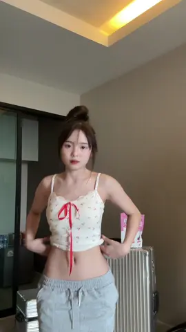 อะไรนะแอบอยู่#กูลต้ากังนัม #ซาบีมสังกะสี 