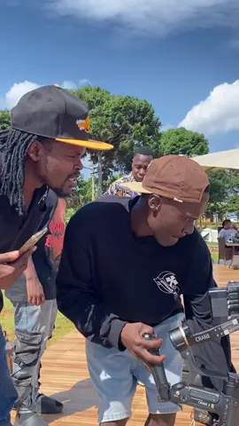 Camera Doctor : Chestah 🎬🎥🔥 Camera Type : Red Helium. Resolution : 8k .12.1 Gimbal : Crane 3s  #redhelium8k #kampala_uganda🇺🇬🇺🇬🤝 #musicvideo #videoshoot #redcinemacamera #behindthescenes 