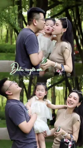 #CapCut | Điều tuyệt vời nằm ở nơi chính ta| Mẫu album gia đình. #maucapcut #dieutuyetvoi_MyTam #nhachaymoingay #albumgiadinh #ngaygiadinh #xuhuongtiktok 