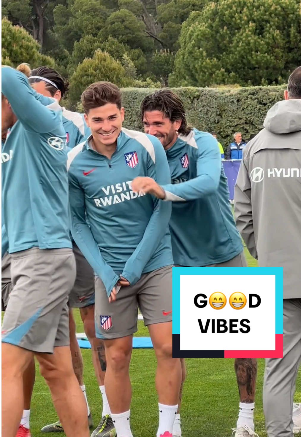 Only good vibes 😁 #AtleticoDeMadrid #GoodVibes #Training #TikTokFootball 