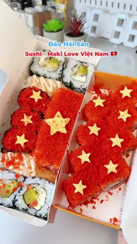 mukbang set Sushi và Maki Love Việt Nam đến từ nhà Đảo Hải Sản 🍣🍱 #sushi #sushilover #makisushi #daohaisan #haisan #mukbangs #food #review #ancungtiktok #fyp #xuhuong #viral #thaothichriviu #30thang4 #lovevietnam 