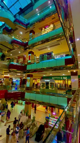 centaurus Mall Achcha hai ya giga Mall batao sab..?🥰☺️#foryou #fyp #foryoupage #unfrezzmyaccount #viralvideo #islamabadview2 #tiktok #viral @~🎀♡ ᴀժ𝗲𝐞ľᴀ𝗵𝘮คժ ♡🎀~ 