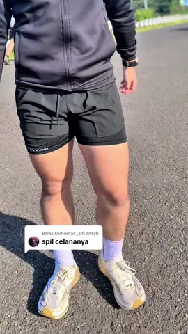 Membalas @_alfi.ansyh ini bang #celanapendek #celana2in1 #celanaolahraga #celanalari #outfitolahraga 