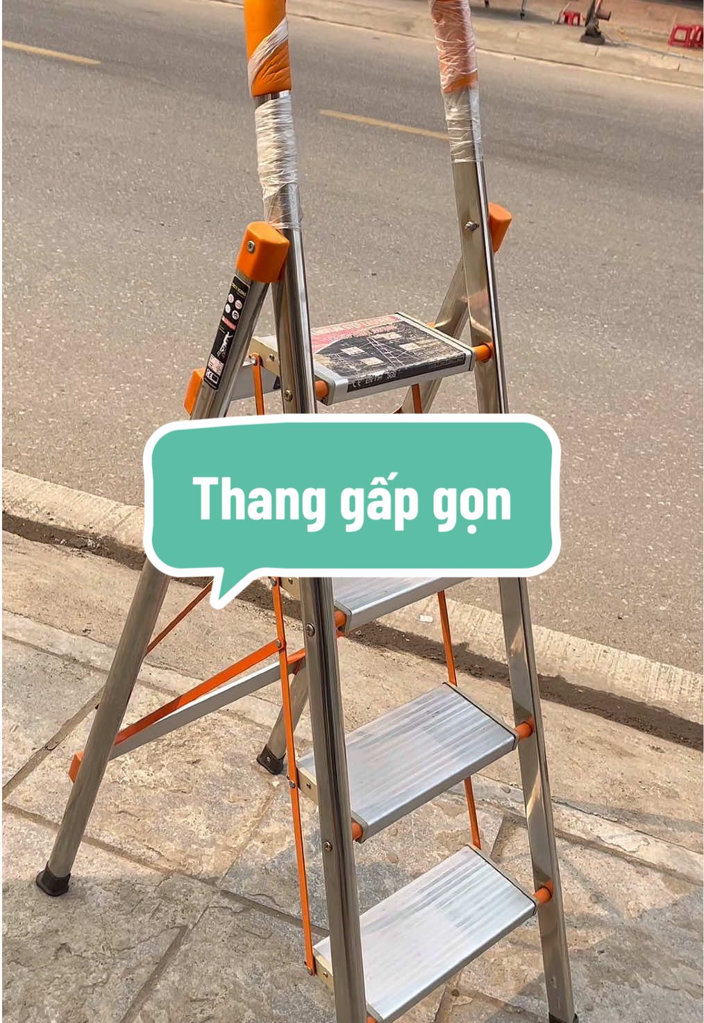 Thang chữ a gấp gọn#thuthattha #thangchua #thang #thanggapgon #thanggap #thanggapdanang #abcxyz #xuhuong #thinhhanhtiktok 