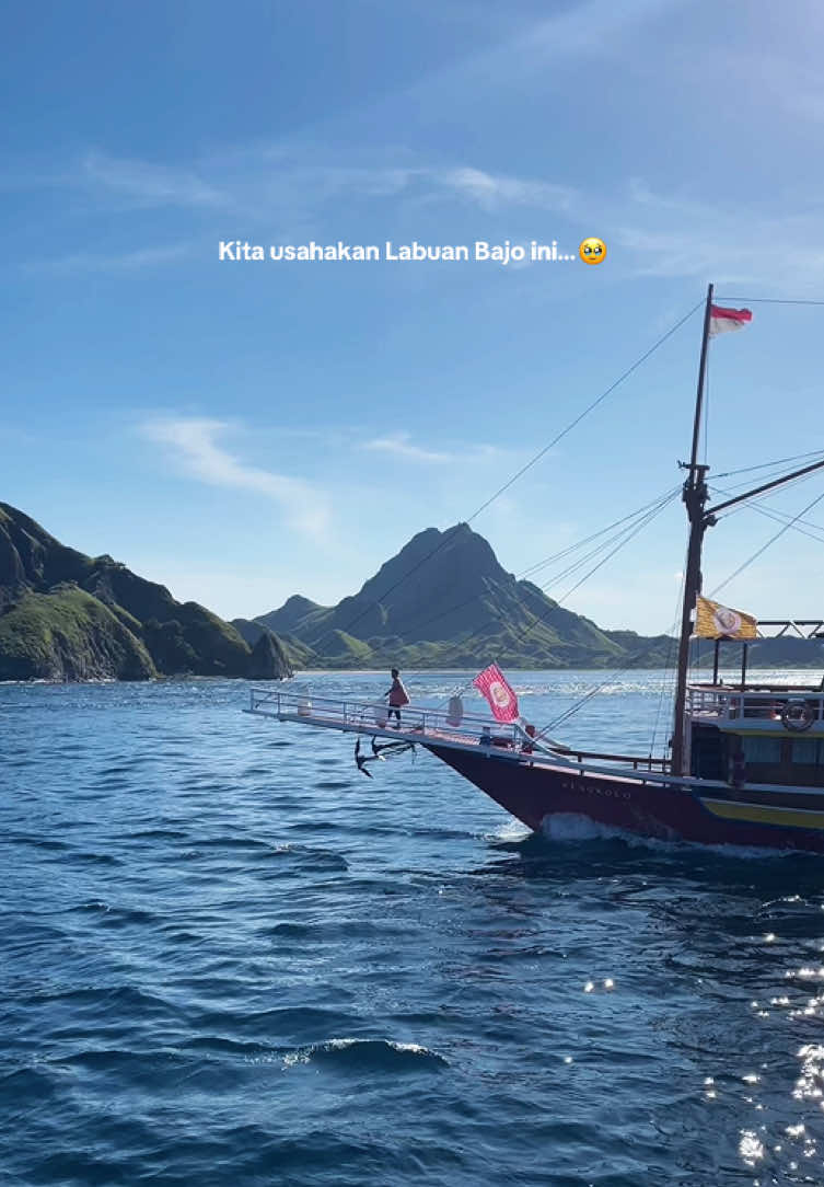 Mari usahakan liburan selama badan masi mau dipakai healing ✨#fyp #labuanbajo 
