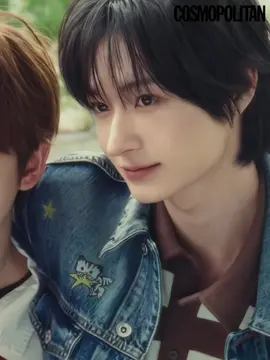 i can't take my eyes off this guy #kickflip #donghwa 