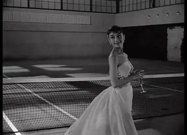 A woman happily in love, she burns the soufflé. A woman unhappily in love, she forgets to turn on the oven.💗 #audreyhepburn #sabrina1954 #vintagefashion #oldhollywood 