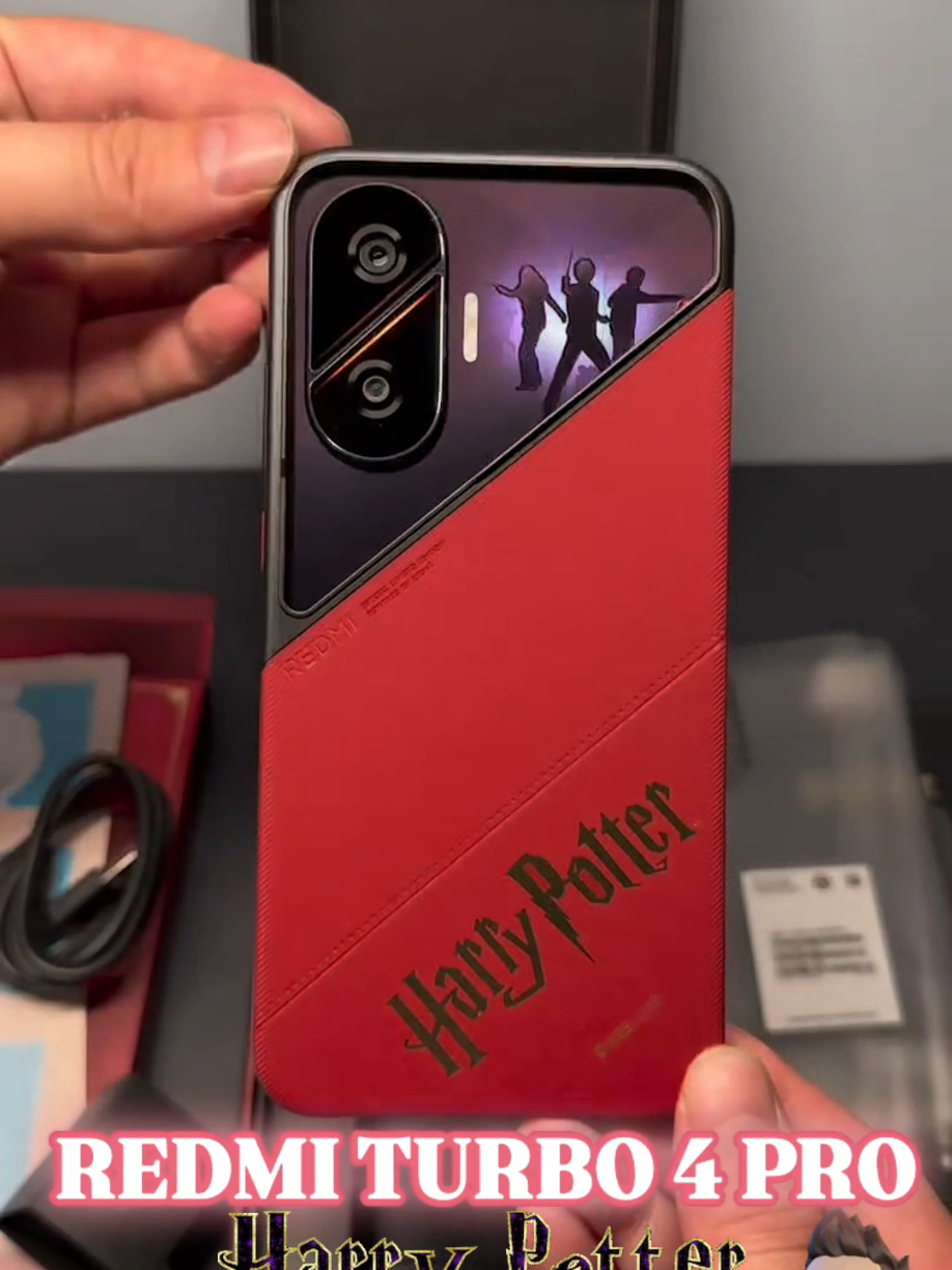 📲REDMI TURBO 4 PRO HARRY POTTER SPECIAL EDITION 🪄🎩 VOCÊ TERIA UM CELULAR NESSA EDIÇÃO??? 🤔🤔 ✅OS MELHORES APARELHOS VC ENCONTRA AQUI NA @rrjeletronicos #reels #reelsinstagram #insta #instagram #celulares #celular #telefones #telefone #smartphone #smartphones #compra #gastar #compras #comprar #lojaonline #loja #samsung #apple #oppo #xiaomi  #Redmiturbo4pro #Xiaomi #DigitalTechnology #mobilephonephotography #mifans  @Xiaomi @Harry Potter @redmi