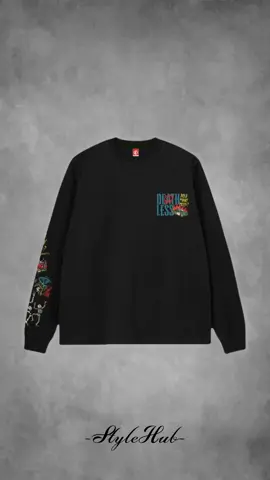 T-shirt LongSleeve Secakep Ini harus kamu punya asli cakep banget 🤩😎 cek keranjang 👇#kaos #tshirt #kaoslongsleeve #tshirtlongsleeve #longsleeve #outfit #OOTD #fyp #foryou #foryoupage 