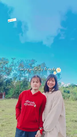 @nge90852 ကို အကြောင်းပြန်နေသည် ရော့🤪🤪ပြန်ပေးပီ single မ🤣🤣