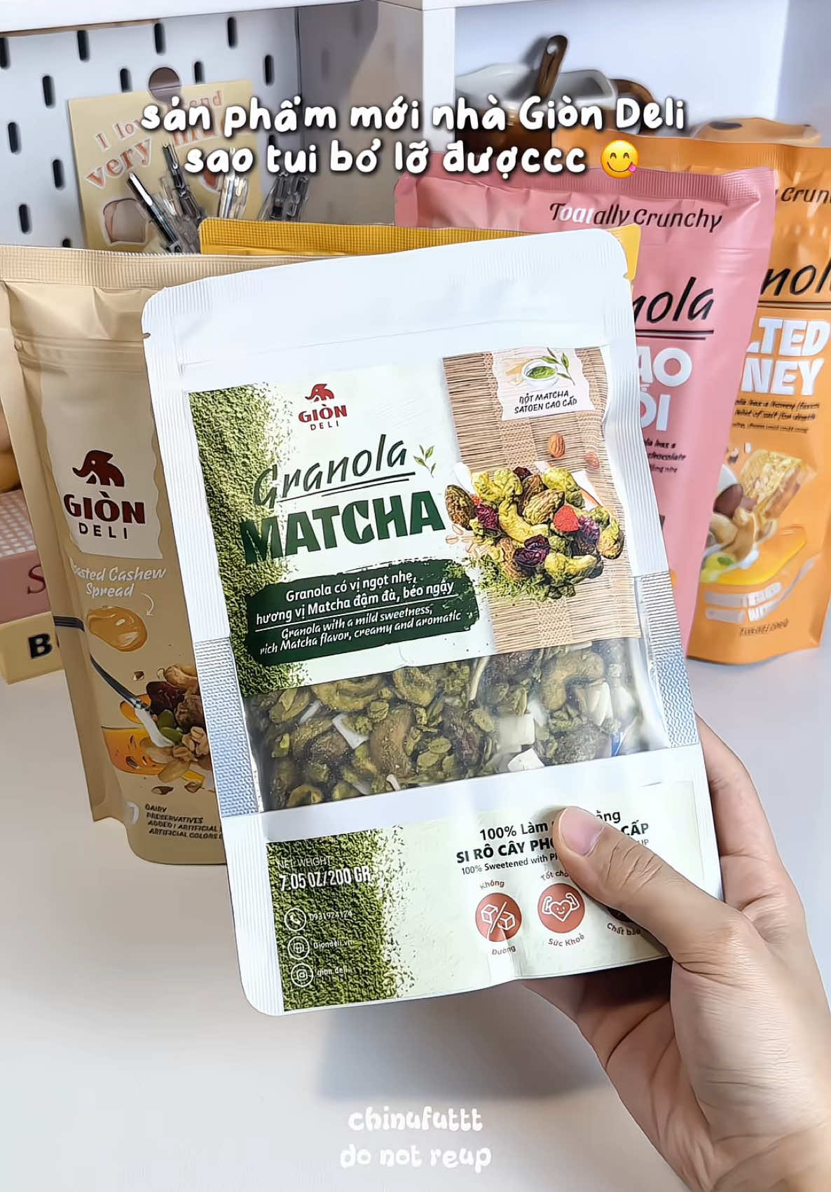 team ghiền matcha đâu gòiiii 🙆🏻‍♀️🍵🍃 #xh #viral #granola #giòndeli #matcha #anvat #reviewanngon #anvatlanhmanh #matchaholic #matchalatte #healthysnack #chinufuttt