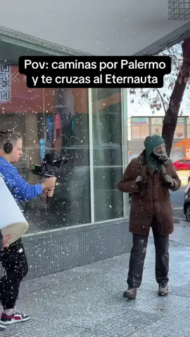 Un día normal en la esquina de @OLGA #olga #olgaenvivo #Podcast #entretenews #miguegranados #martibenza #eternauta  #eleternauta #ricardodarin