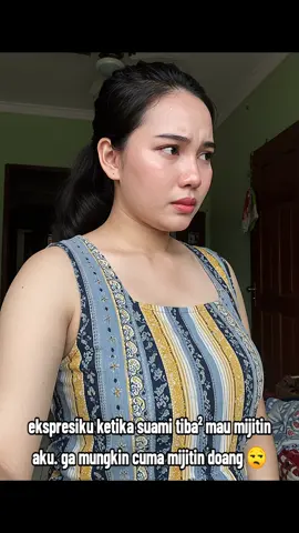 ketika suami mijitin istri 😒 #dasterviral #istriidaman 