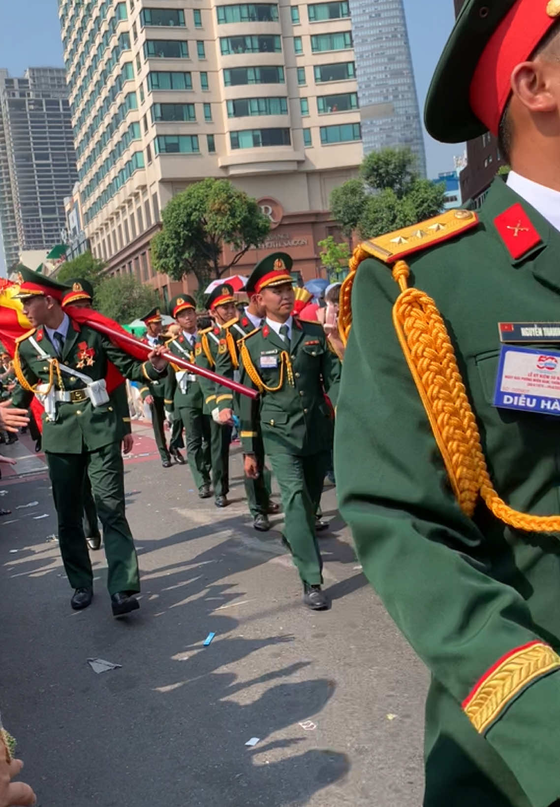 Tìm in4 anh này giúp tui với đồng bào ơiiii . Ảnh dth qué #30thang4 #dieubinhvietnam #giaiphongmiennam3041975 