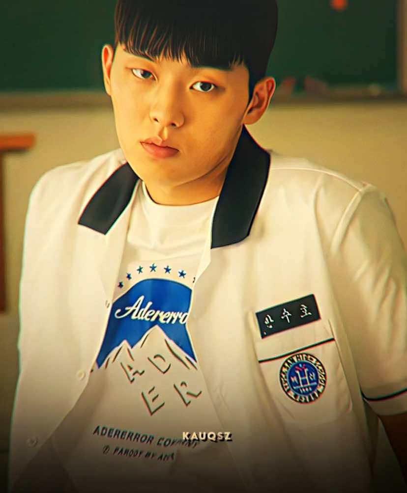 The personality is similar, they remind me of each other || ib: @Mah.✮ || #kauqsz #edit #fyp #weakheroclass1 #weakheroclass2 #choihyunwook #ahnsuho 