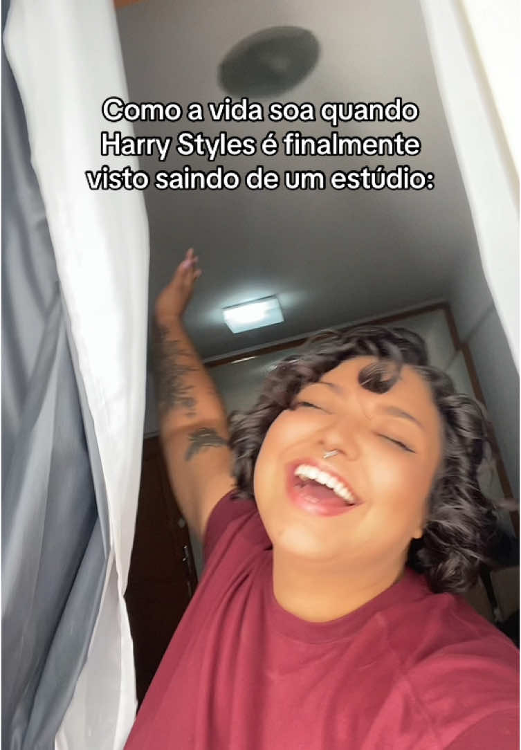AGORA NÃO É MAIS UM TREINAMENTO, HS4 A MEIA NOITE!!!!! #harrystyles #harries #hs4 #hs4atmidnight #onedirection #oned #fangirl 