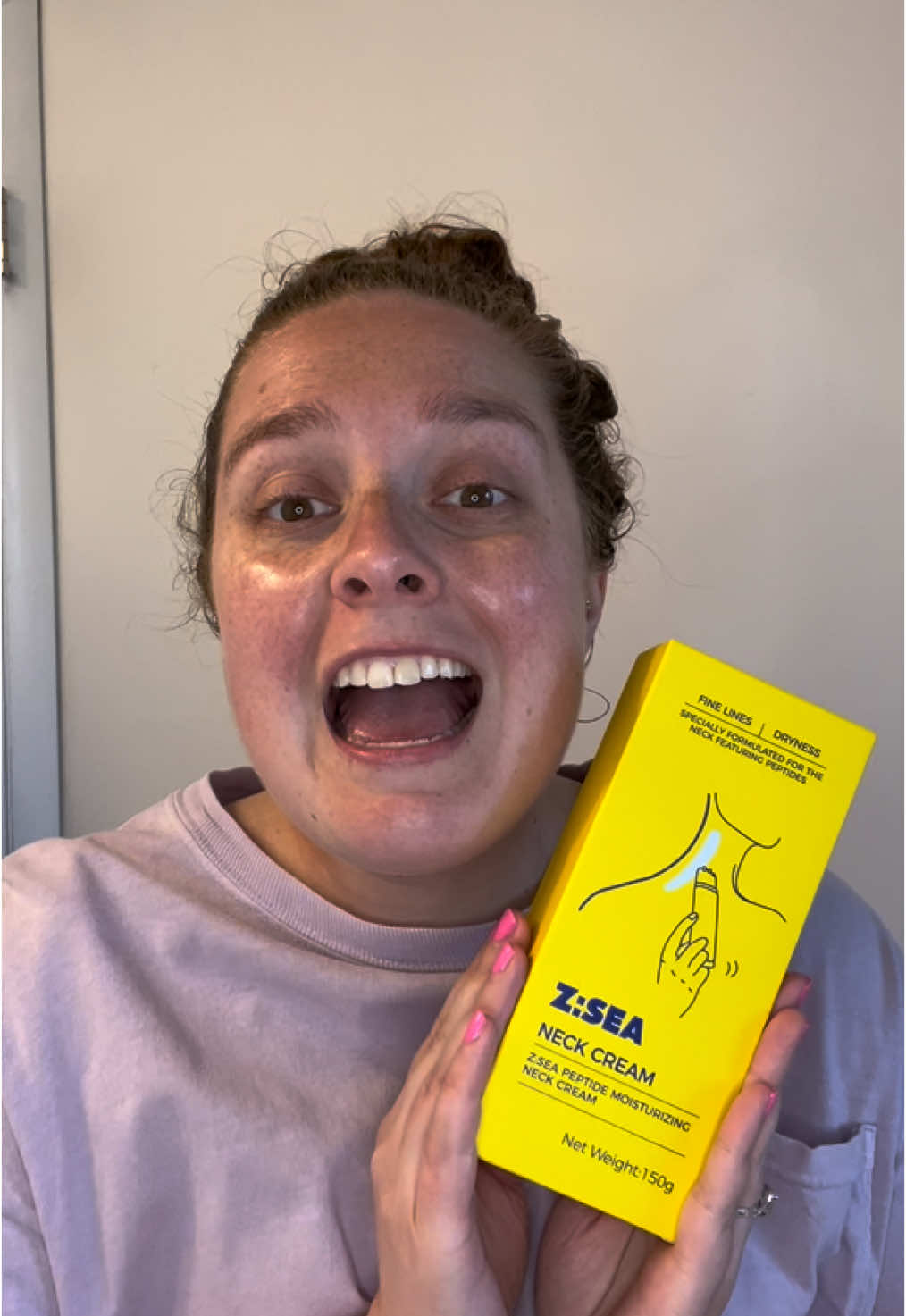 @Z SEA Skincare is FANTASTIC! I am loving this neck cream!  The roller balls give it a nice cooling sensation. I am definitely going to make this a part of my daily skin care routine! Neck care is SO important to prevent aging!  #zsea #zseaskincare #neckskincare #neckcareroutine #neckcare #athomeskincare #skincare 
