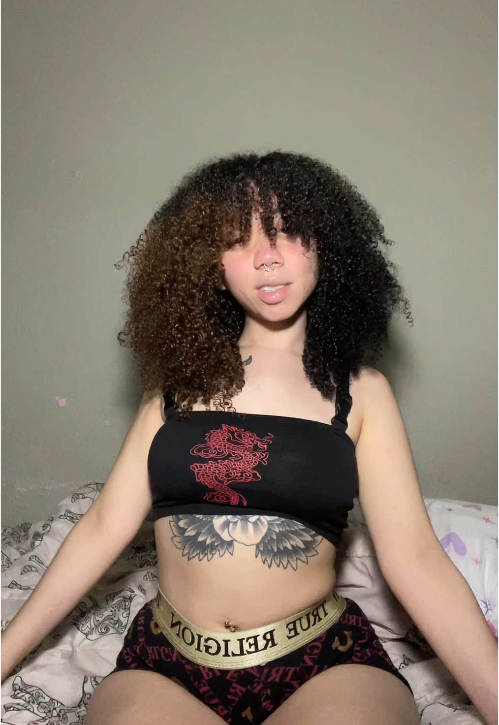 HE SCARED OF THIS 🐱 HE SCAREDDD #sinners #sinnersmovie #michealbjordan #2025 #natural #naturalhair #BlackTikTok #blacktiktokcommunity #blackcontentcreator #blacktiktoker #fyp #fypシ#fypage #fypシ゚viral #viral #foryoupage #fyppppppppppppppppppppppp #angeleyedleo 