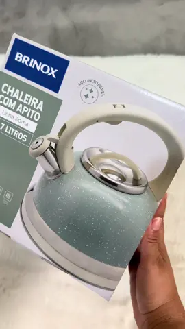 Abrindo minha chaleira com apito 💗✨ #chaleira #brinox #comprinhasshopee #donadecasa #casanova 