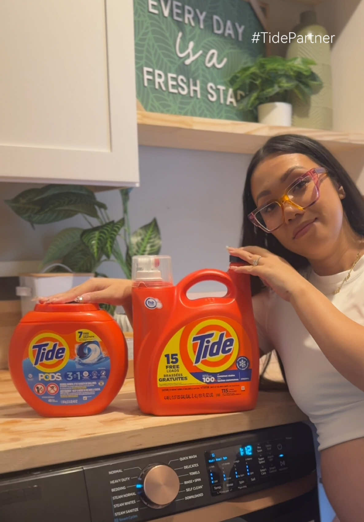 New Tide bonus packs just hit shelves — with 15% more loads packed in every bottle and bag. Stock up before they’re gone! Check your local store for availability. Up to 15 medium loads free vs. 132oz (3.9L) size #TidePartner @Tide Laundry 