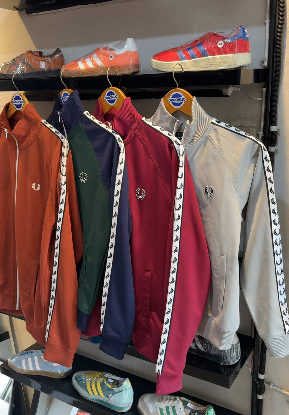 BEST SELLER 💥 Go follow @Orgoglio Headquarter Est.2013  #tracktop #fredperry #casualoutfits #casualstyle #fyp 