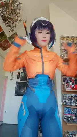 had to join this trend xD Also I'm sorry that this is kinda low energy but I was scared that my headset might fall down xD #junocosplay #overwatchcosplay #ow2 #fypシ 