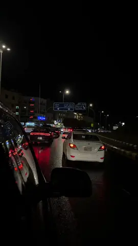 ثمة أشياء على المرء أن يتخطاها إجبارا دون أن يخبر بها أحد