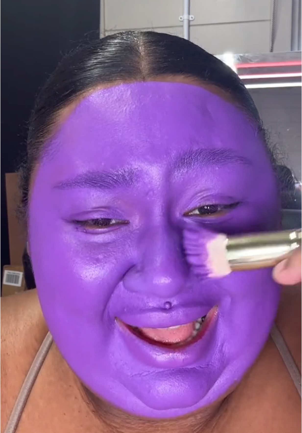 * repost 😭😂 I just love this video comment what colour you wanna see next ! For this Friday ! 👀 #makeup #comedy #funny 