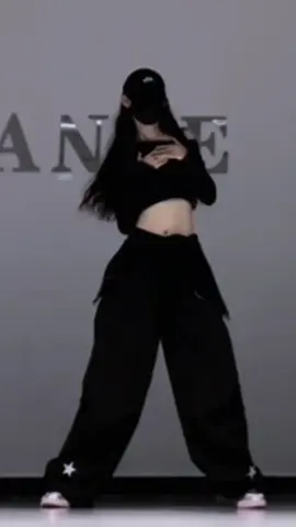 Beautiful Girl dance #beautifull #dance #chinese #foryou #fortnite #youtubeshorts #you #shorts #short #dance #teamwork10k  #fyp #koreanlife#k  #korean_girls_dance #creatorsearchinsights  #palpalfullsong #palpalsong #palpal #dancinggirl 