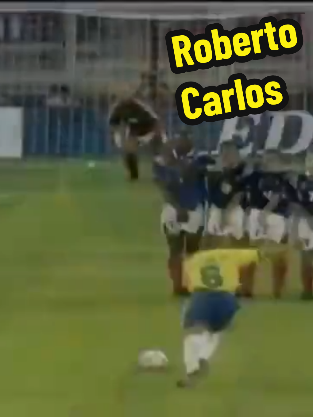 Roberto Carlos Free kick  #football #Soccer #brazil 
