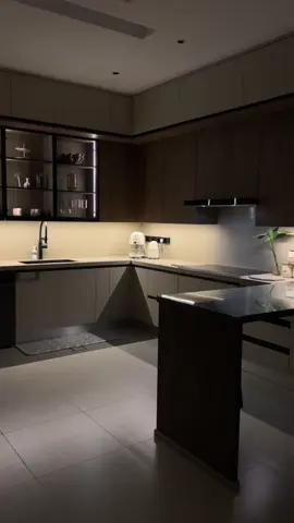 واخيراً صورت لكم المطبخ على طلبكم 🤝  برد على كل استفساراتكم فالكومنتس 👇🏻  اختمو اعجابكم بـ ماشاء الله ♥️♥️ #مطبخي_الجميل #مطبخ #مطبخ_ايثار 