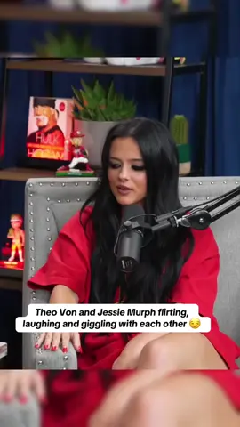 #theovon #jessiemurph #podcastclips #flirting #foryoupage #theovonmoments 