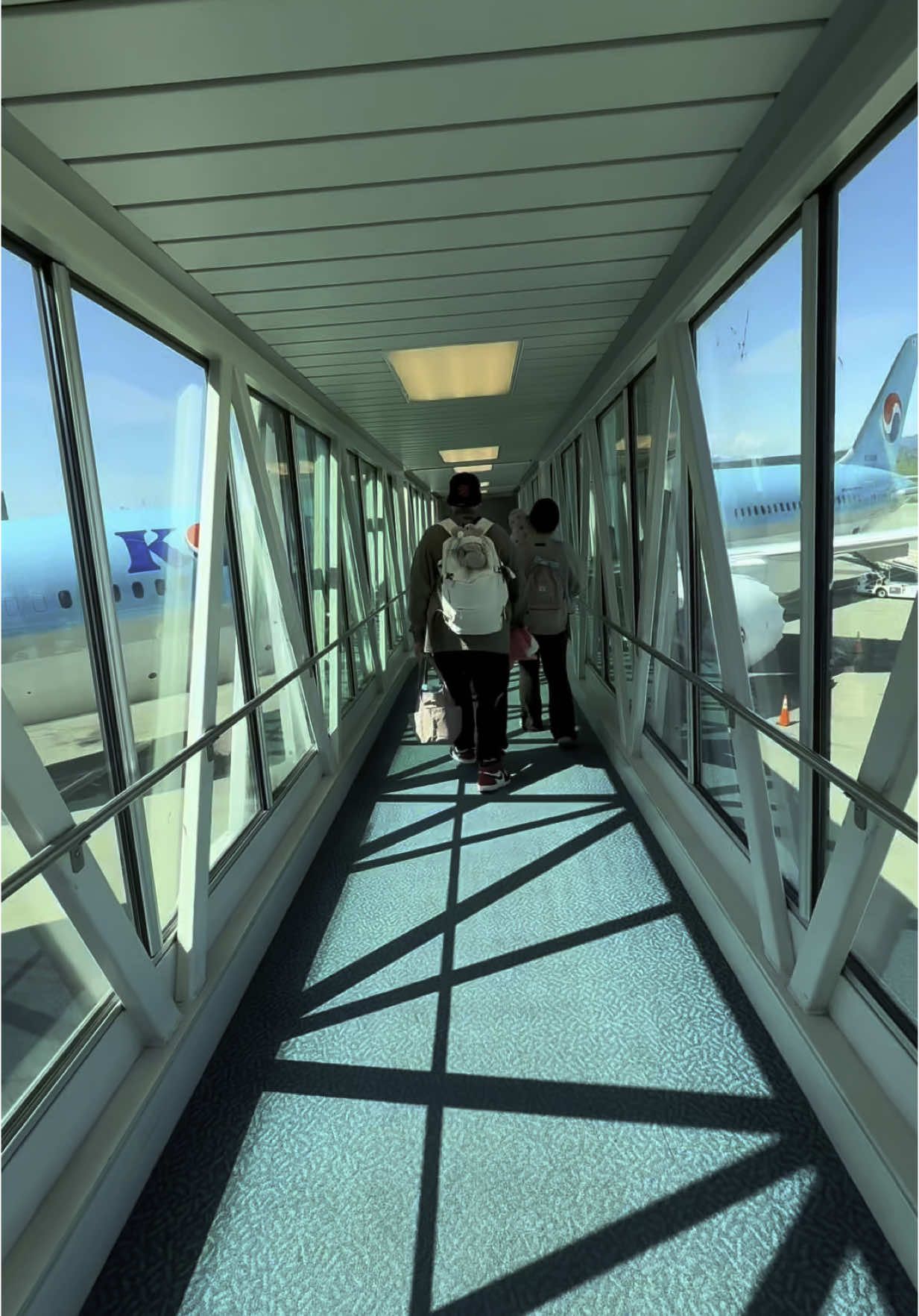 🥹✈️🇵🇭 #filipina #airportlife #travel #philippines #airporttrend #capcut #CapCut 