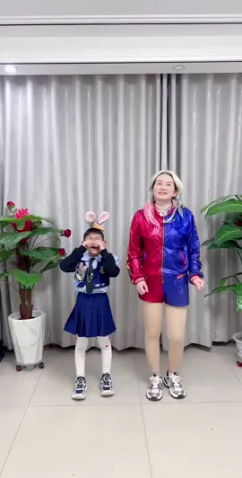 3xc34zyg3t2mz6i搞笑的女子俩
