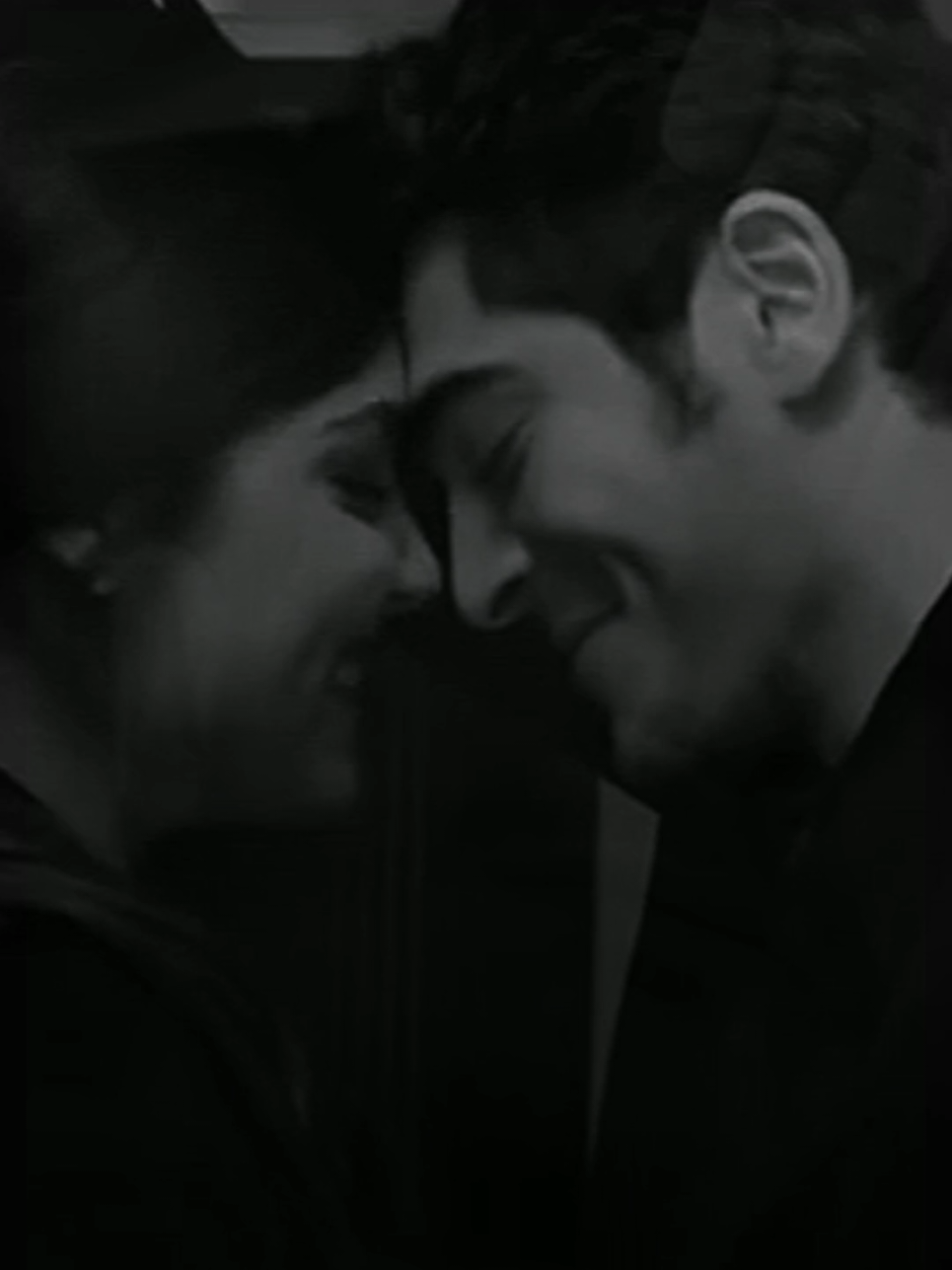 بكلمة منك #شيرين_عبدالوهاب #Love #song #foryou #foryoupage #fyp #fypシ #viral #tiktok 