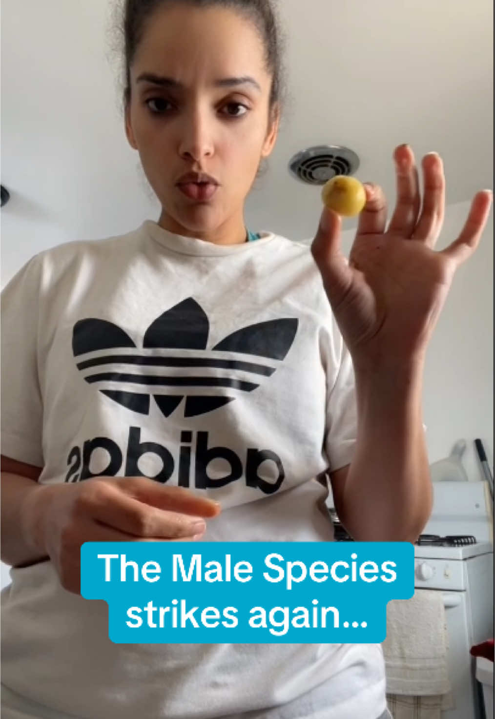 Yes, my friends. We are all taking c*m shots to the nose 😩😂 The more you know 😏 #fyp #Science #viral #nature #funny #dominican 