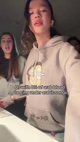 Smn gotta teach us belly dancing
