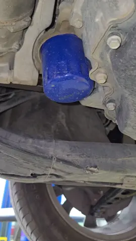 oil filter changing #automotive  #DIY #mechanic #automotive #usa🇺🇸 