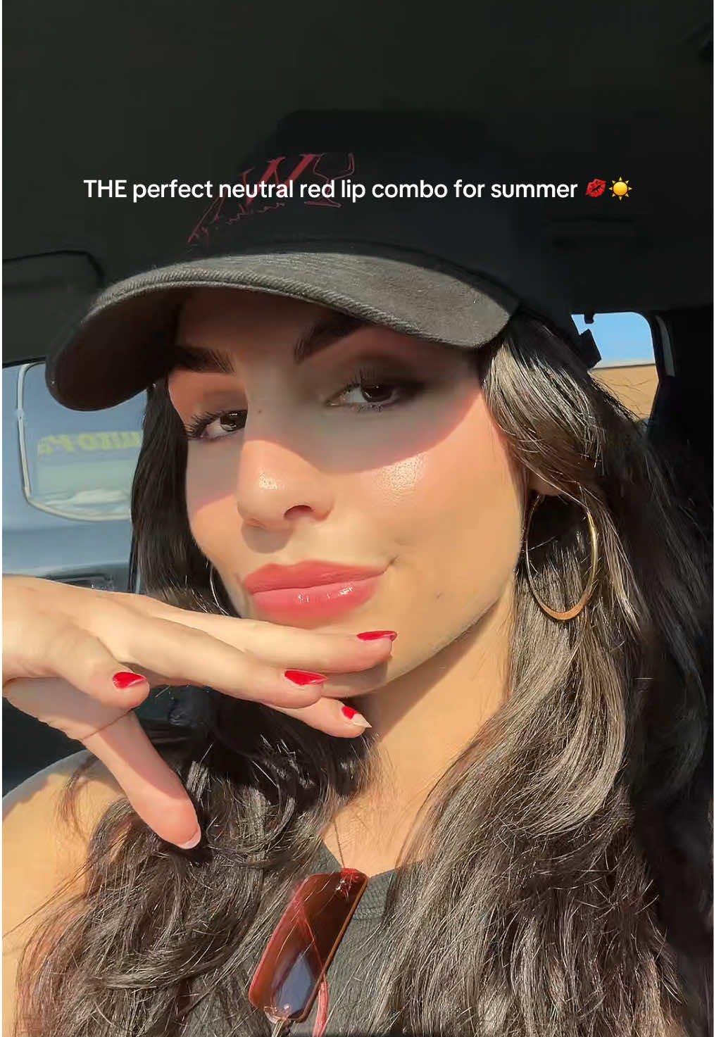 I can’t even gatekeep, it’s too good!! #makeup #lipcombo #lipliner #maybelline #nyx #Summer #strawberrymakeup 