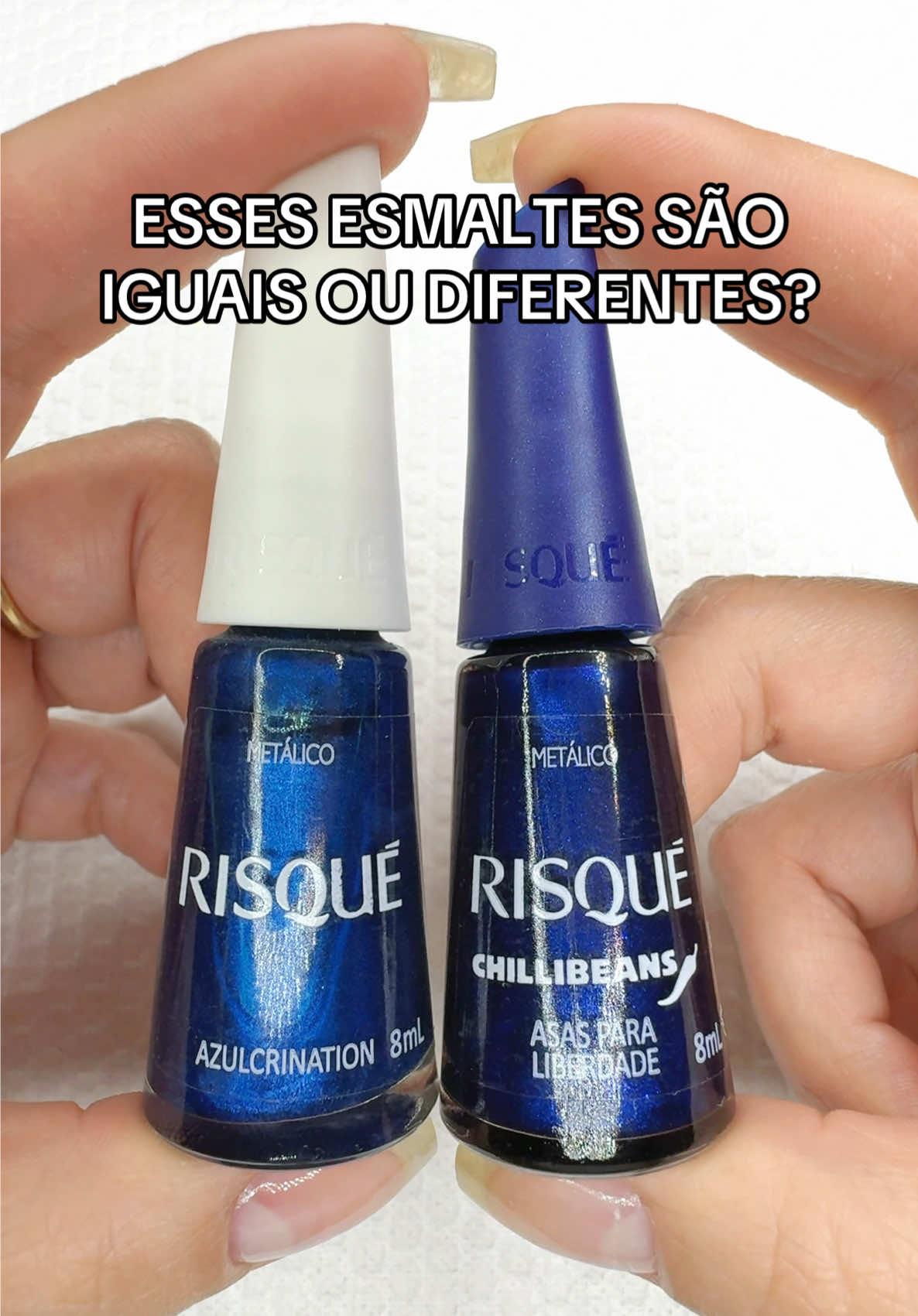 Esses esmaltes são iguais ou diferentes? Risqué Azulcrination e Asas para Liberdade  #esmaltes #esmalterisque #unhas #nails #manicure #unhaslindas #esmalteazul #manicure 