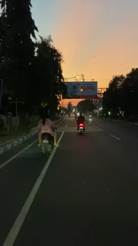 Pov pulang kerja pagi hari #probolinggo #probolinggo_jawatimur #fyp #foryou #fypage #fypシ゚ 