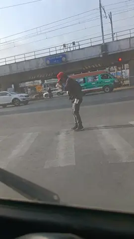 sigan para hacer en vivos mostrando cositas de Pamplona 
