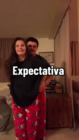 A realidade sempre é diferente 🤣 #expectativaxrealidade  #casal #trabalhorural 