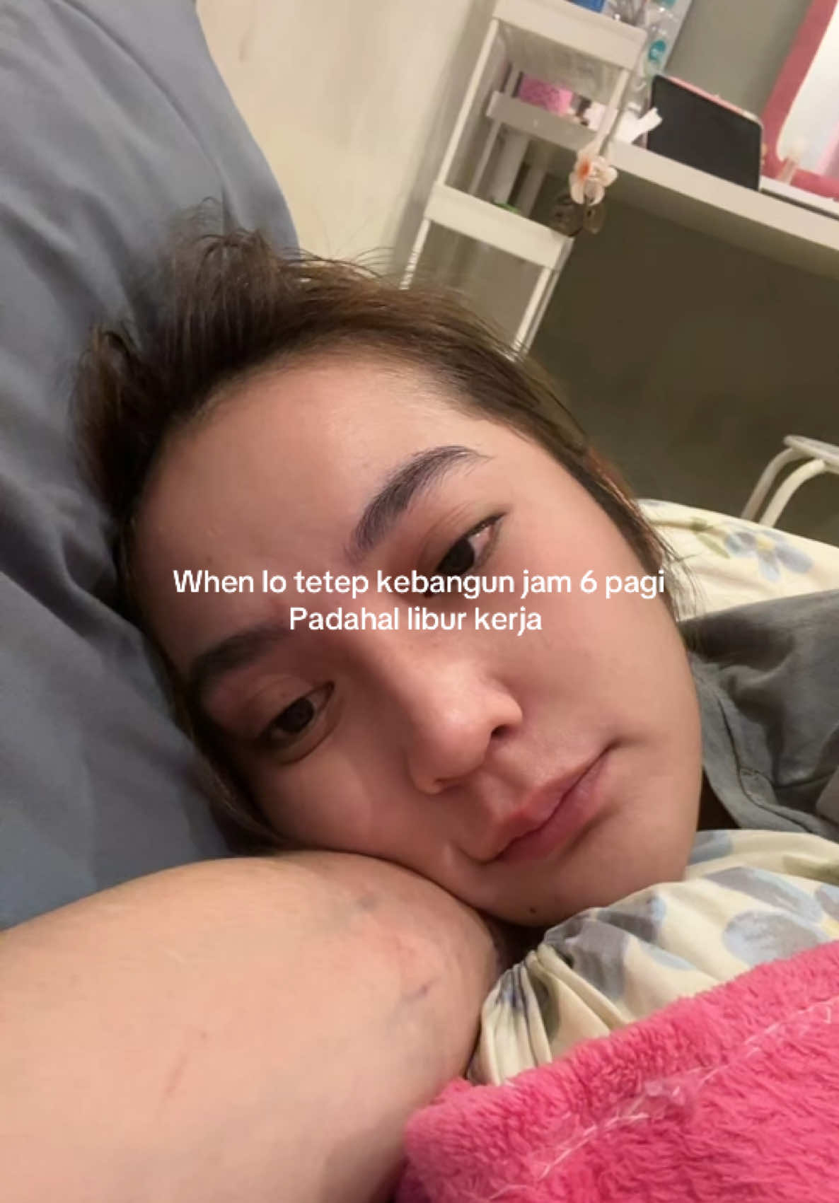 Mata gua sepet bgt plisssss ,  Gua pengen bgt bangun siang 😭🙏🏻 #fy 