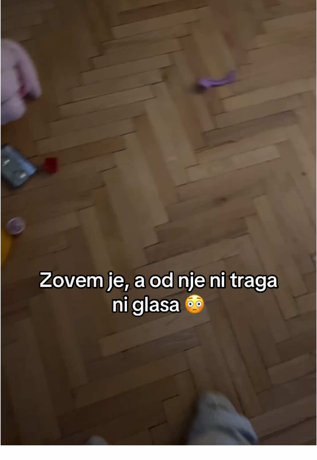 Poslala sam je po patike , ali je u hodniku savladao umor 🫠 #deca #smesno #humor #zoa #fyp 