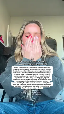 consider this my pitch to be your new favorite comfort creator 🫶 introduce yourself in the comments!! Let’s be friends!! #microinfluencer #comfortcreator #smallcontentcreator #fypシ #girlssupportgirls 