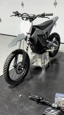 Big wheels 🥵#ebike #rtr #72vsurron #electro #dirtbike #bikelife #surron #talaria surron bouta be so clean